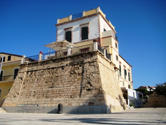 Torre Cabrera